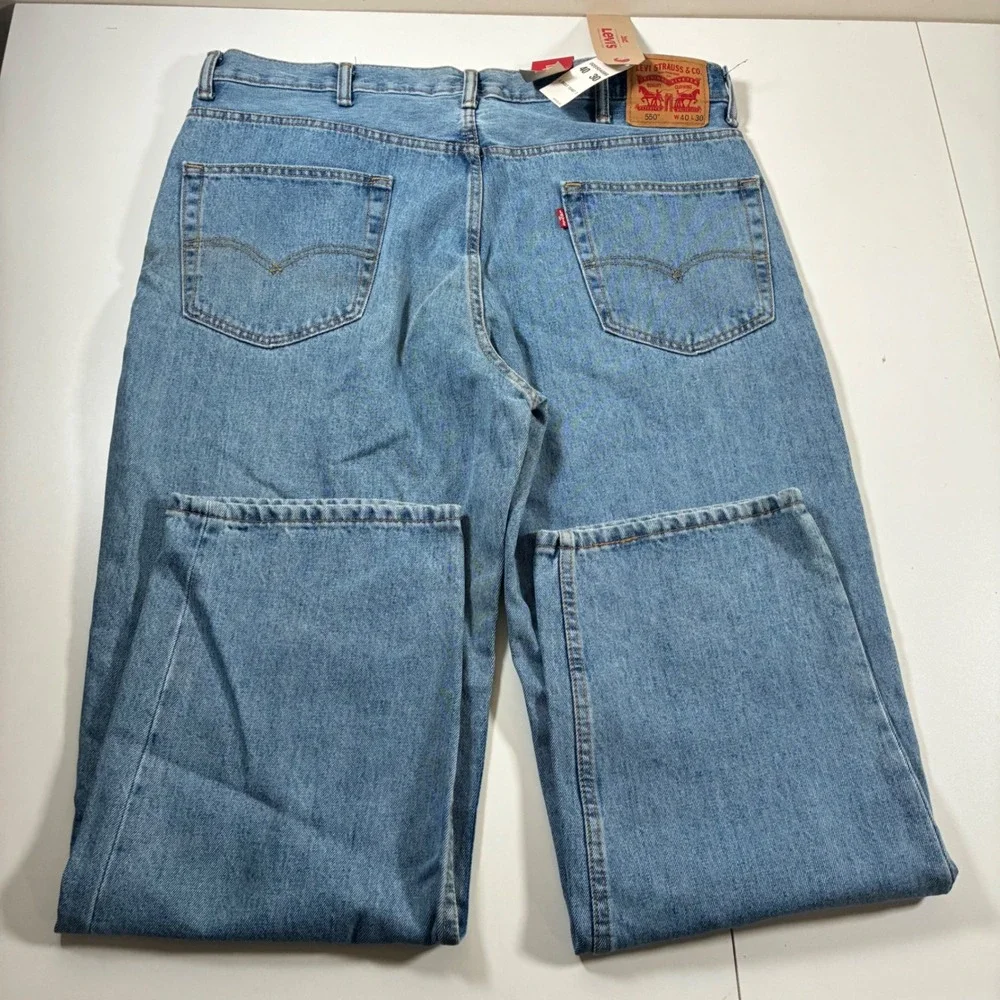 NEW Levi's 550 Relaxed Fit Jeans 40x30 Medium Wash Tapered Denim USA Cowboy